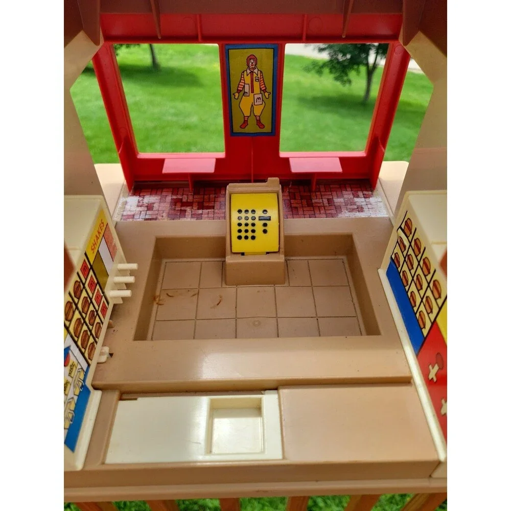 McDonald's Vintage 1974 Playskool Familiar Places Play Set - Restaurant ONLY